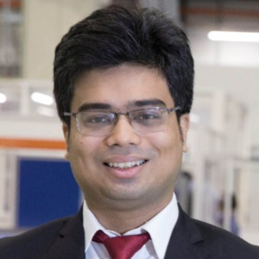 Dr. Humza Akhtar, Senior Principal, Manufacturing and Automotive at MongoDB